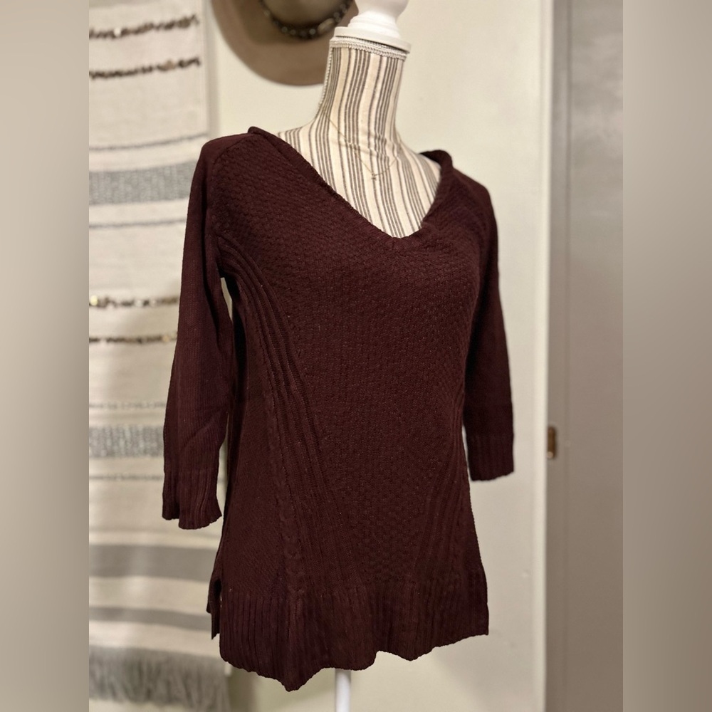New York & Company Burgundy Sweater